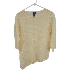 3/$25 Chico's Travelers Collection Seawhip Yellow Textured Sweater Size 0 4